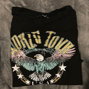 size small cropped tee